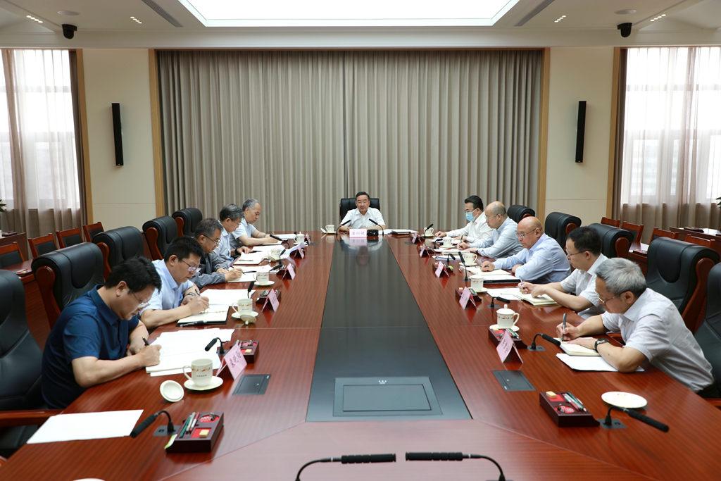 唐仁健主持召开专题会议